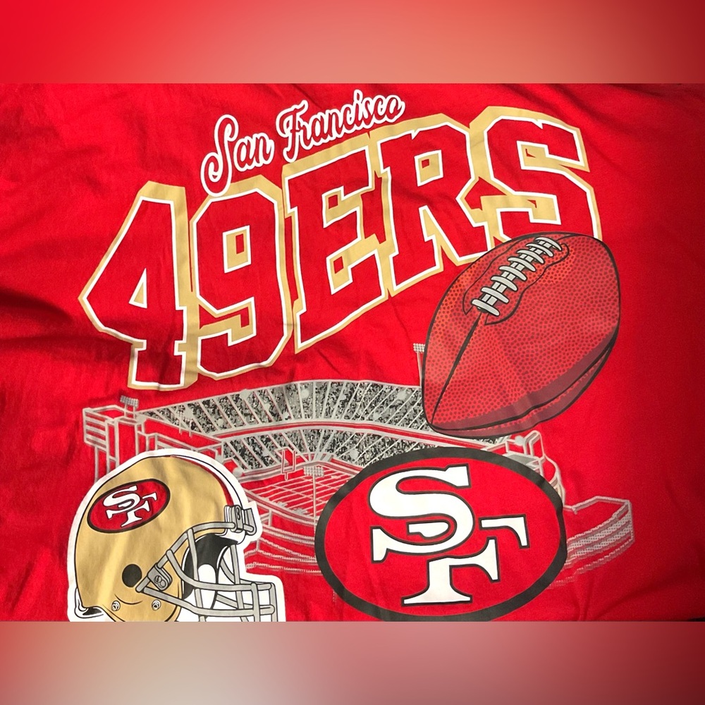 💕host pick💕 NFL San Francisco 49ers Red T-Shirt with Logo Tag - Picture 3 of 7